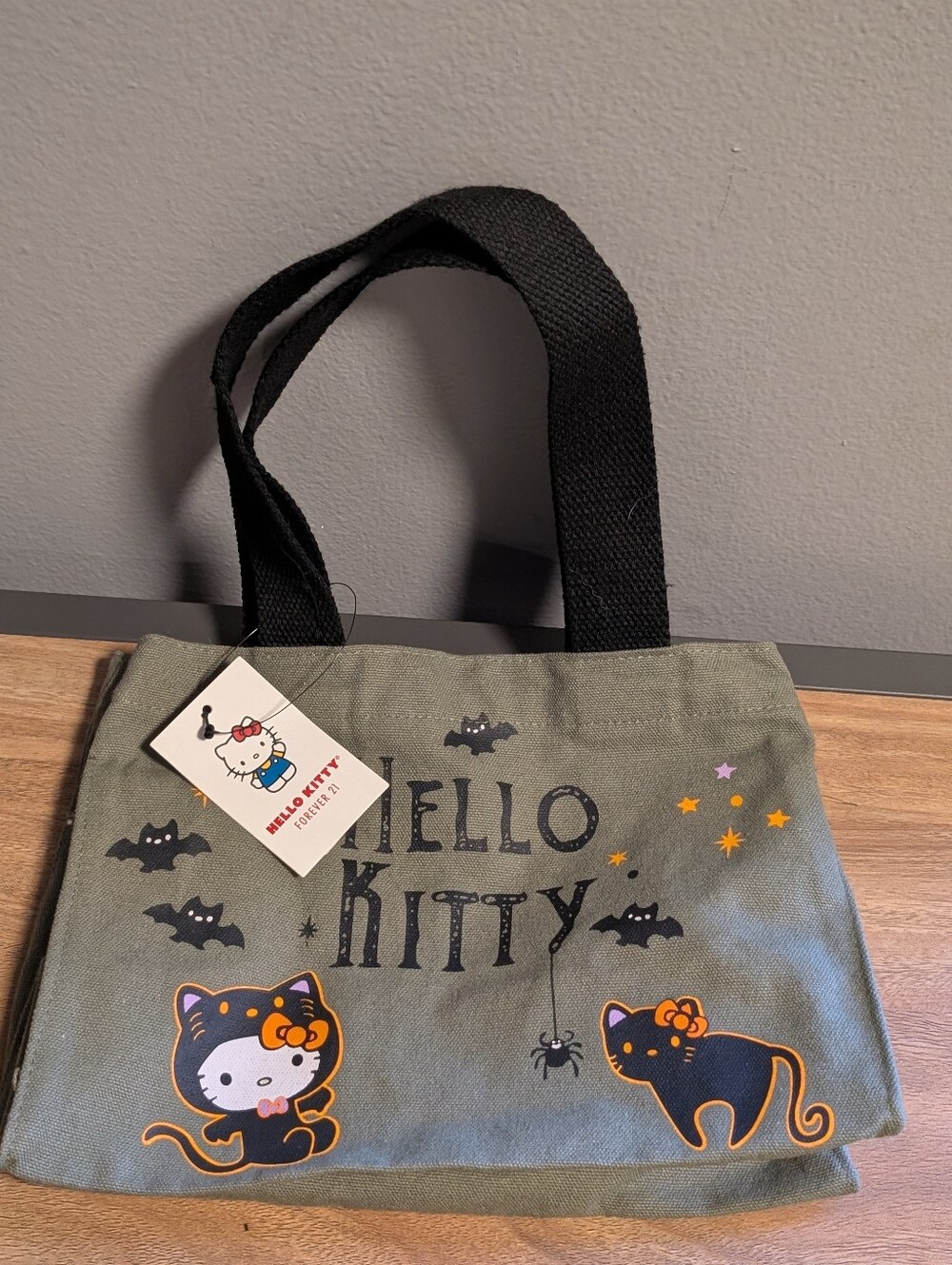 Hello Kitty x Forever 21 Halloween Mini Tote Bag Green Black Cat Sanrio NEW